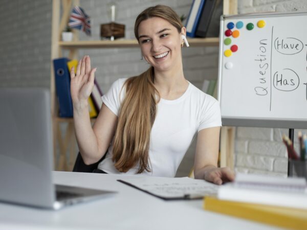 online video editor. video editor jobs, remote video editor jobs, remote jobs, jobs from home, video editing, jobs for video editing