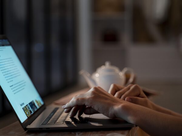 remote jobs, work from home jobs, work from home, online jobs work from home, freelance writer jobs, freelance writing, content writing jobs, online writing jobs, writing jobs from home, remote writing jobs