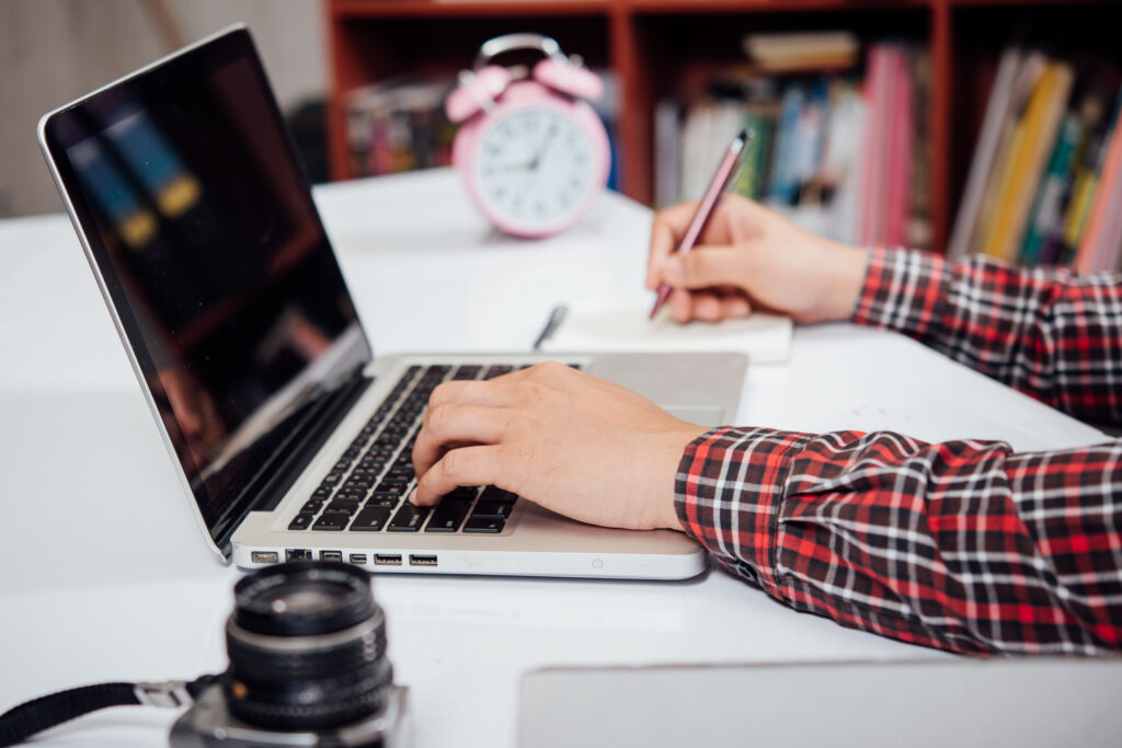 remote jobs, work from home jobs, work from home, online jobs work from home, freelance writer jobs, freelance writing, content writing jobs, online writing jobs, writing jobs from home, remote writing jobs